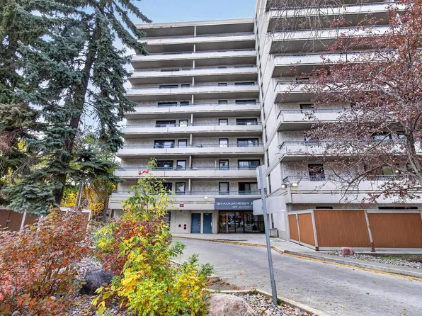 10175 114th St NW #206, Edmonton, AB T5K 2L4