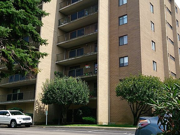 4th image of 165 Quincy Shore Dr #38