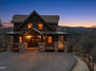 2011 Turkey Creek Way, Sevierville, TN 37862