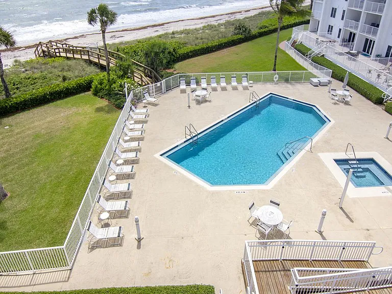 2700 Ocean Dr #403 — Photo 32