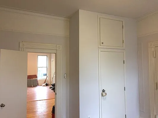 Rented by Urban View Realty | media 7