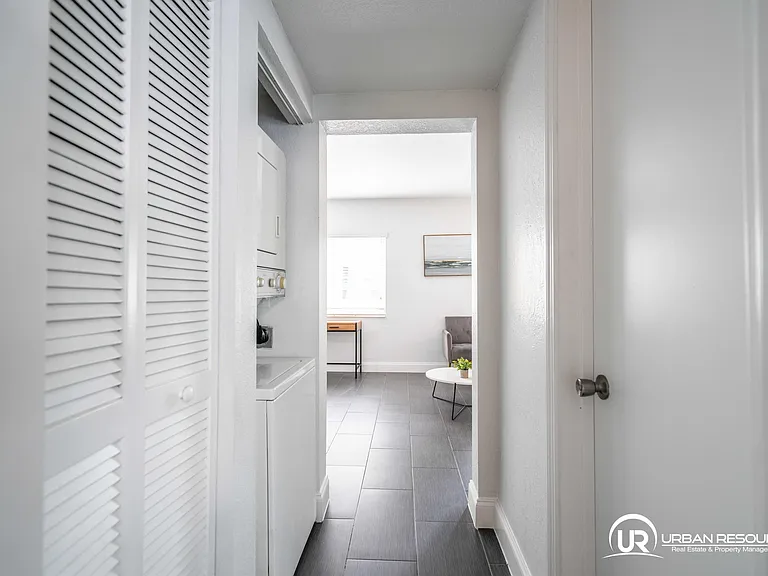 1007 Bay Dr #104 — Photo 24