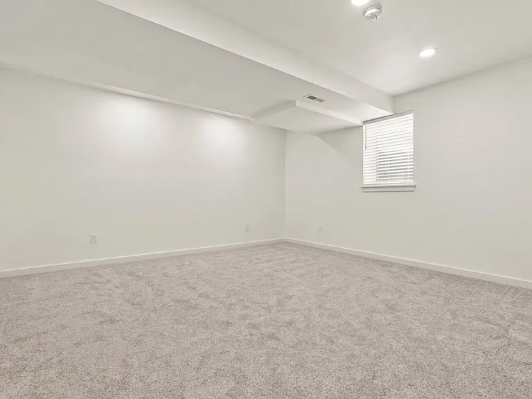 8703 N Farmdale St #8703 — Photo 15