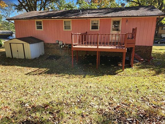 2nd image of 3106 Dogwood Dr