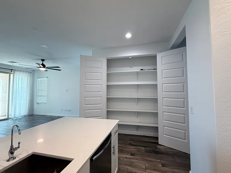 S Hawk Ln — Photo 10