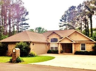 16 Baker Dr, Bella Vista, AR 72715