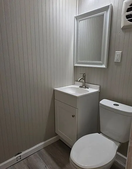 33507 Berville Ct — Photo 8
