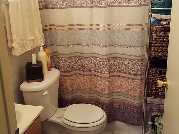 3rd image of 819 N 26th St APT 2