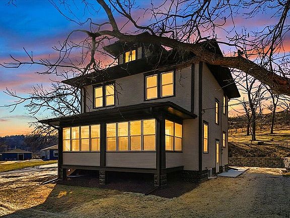 2nd image of 19378 Mudhollow Rd