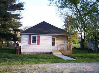213 E Grove St, Wheatfield, IN