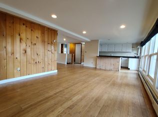 170 Marble Island Rd, Colchester, VT 05446