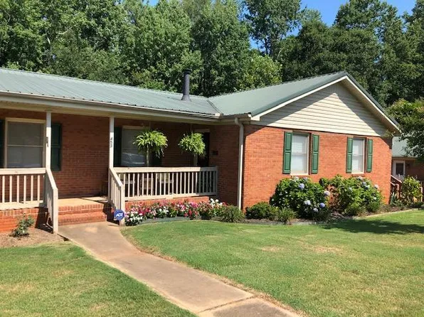 240 Seagraves Dr #240, Athens, GA 30605