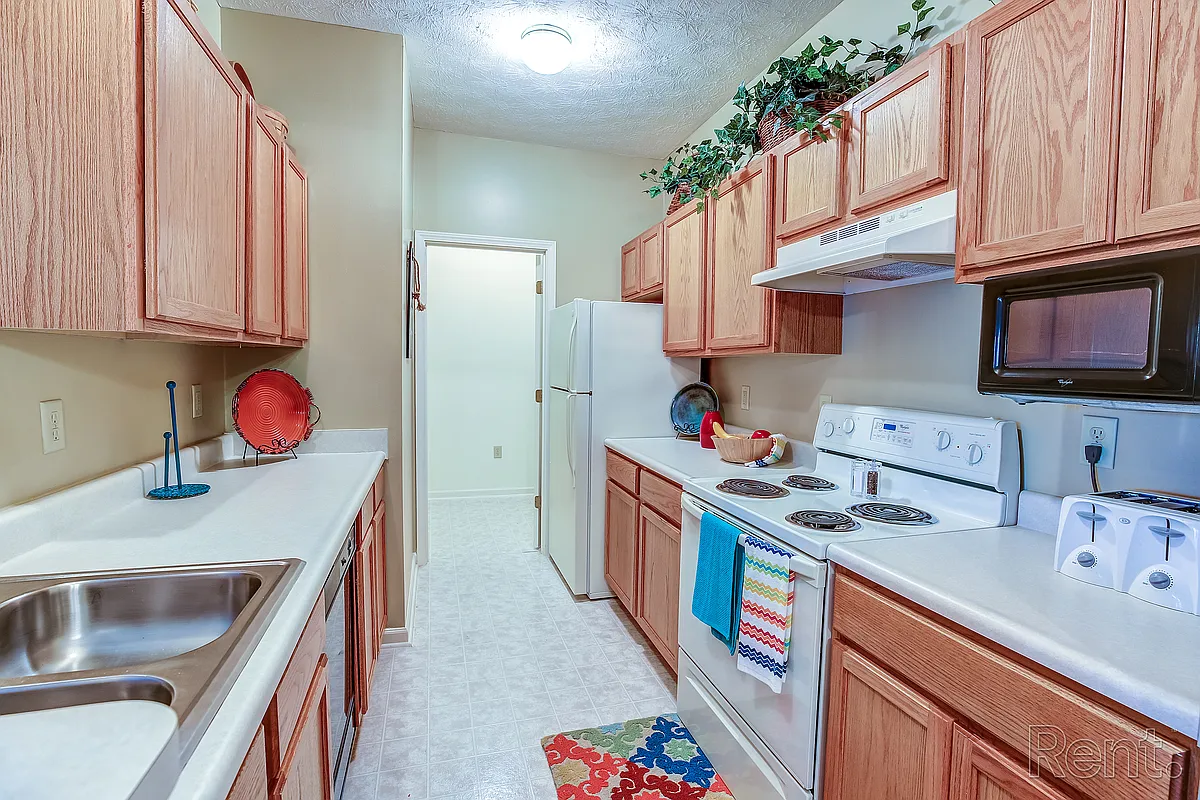 Building Photo - Georgetown Oaks Apartments