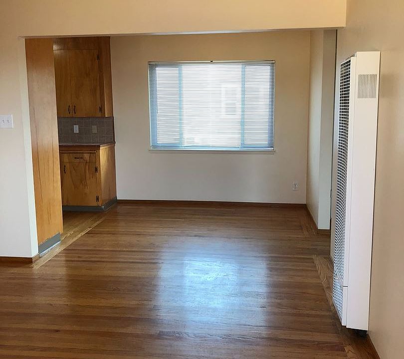 1st image of 520 Grand Ave APT 10