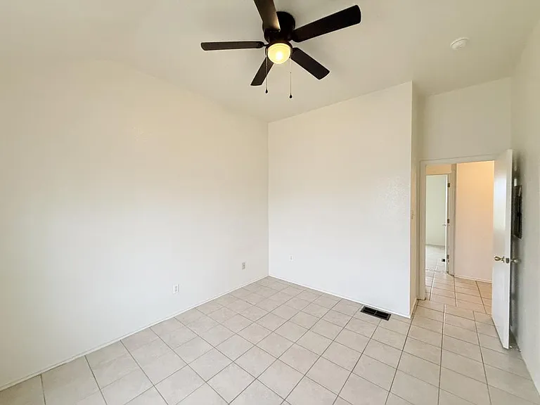 1210 Industrial Blvd #C — Photo 20