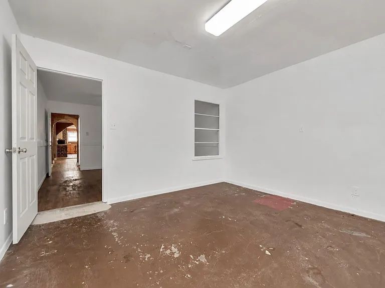 602 Everett St — Photo 30