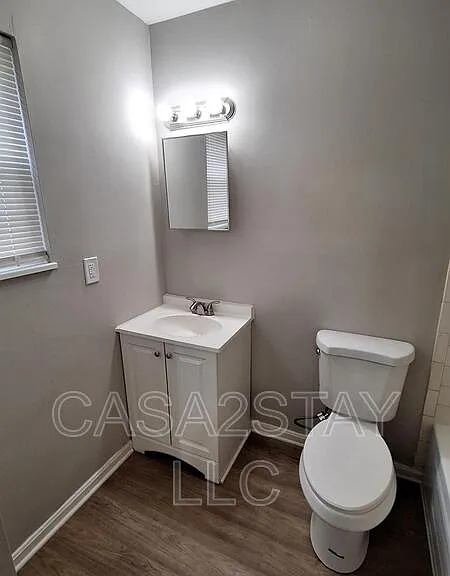 668 Knox Blvd #20 — Photo 4