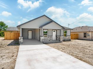 370 Dicker Dr, Del Rio, TX 78840