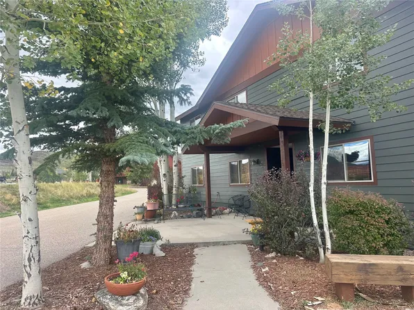127 Oak Ridge Circle UNIT 203, Oak Creek, CO 80467