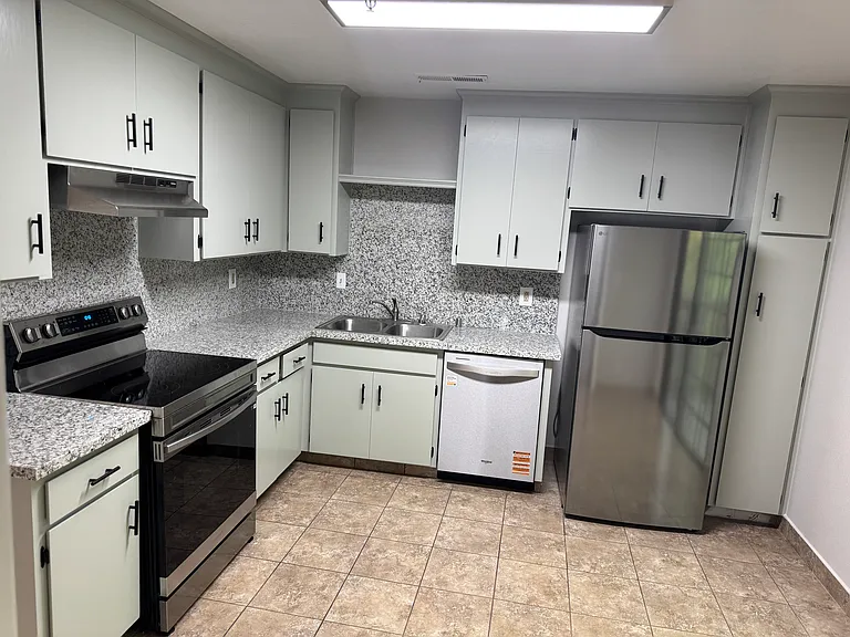 268 W California Ave #D — Photo 17