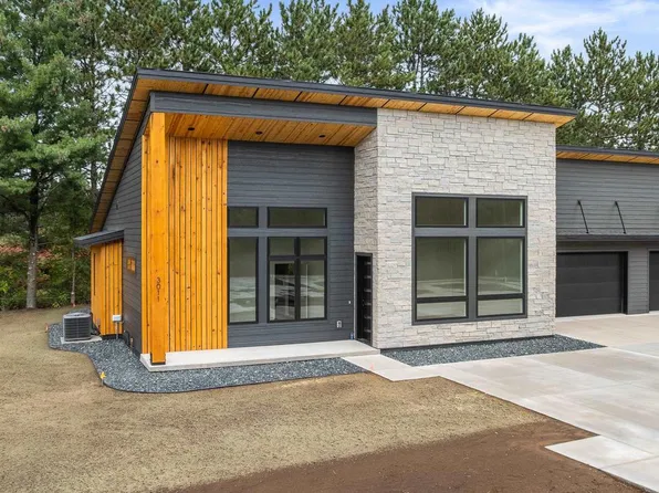 3011 FIRST STREET, Plover, WI 54467