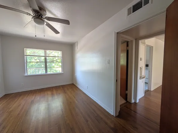 1184 Bally Mote Dr APT D, Dallas, TX 75218