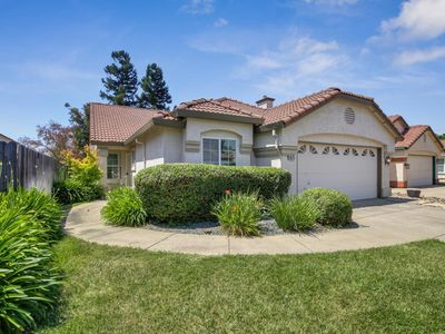 8575 Summer Knoll Way, Elk Grove, CA, 95624