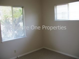 19030 Eccles St, Northridge, CA 91324