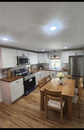 2nd image of 35 Fern Rd