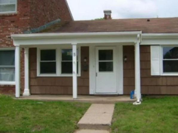 5 Regent Ct, Willingboro, NJ 08046
