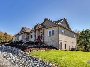 119 Hanani Trl, Vonore, TN 37885