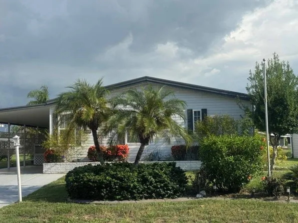 8023 Buena Vista Dr N, Ellenton, FL 34222
