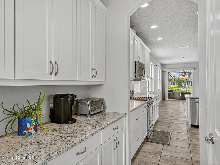 8019 Marquette Dr — Photo 24