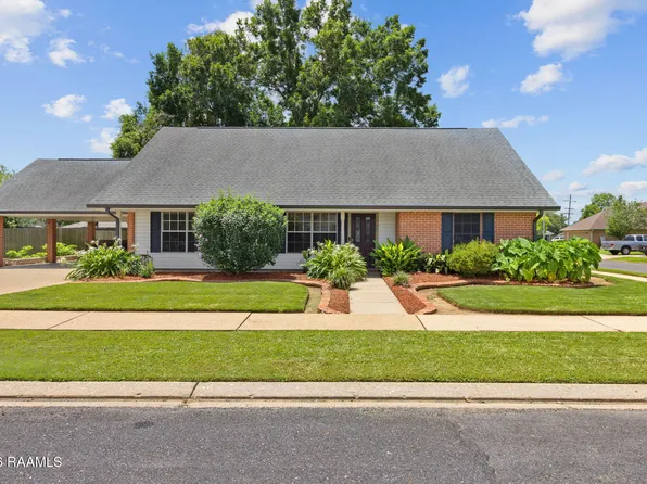 400 Rue Colombe, Carencro, LA 70520