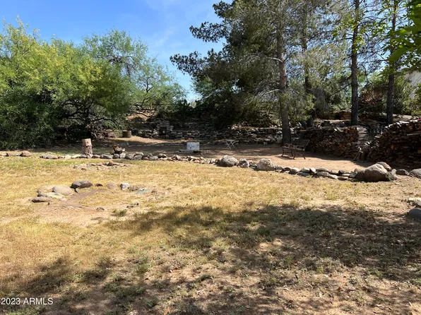 34880 S BUCKSKIN Court, Black Canyon City, AZ 85324