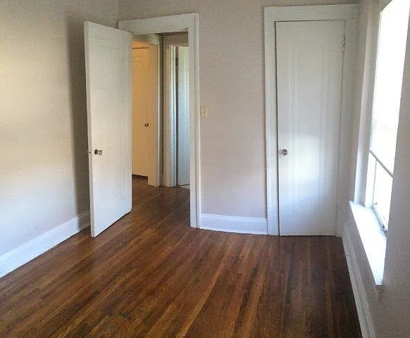 1711 Pleasant St #2 — Photo 11