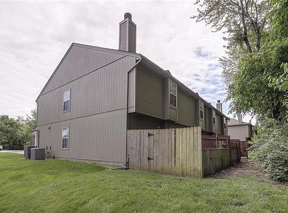 5th image of 6034 NE Moonstone Dr