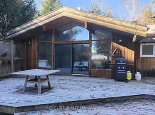 571 Rideau River Rd, Montague, ON K0G1N0