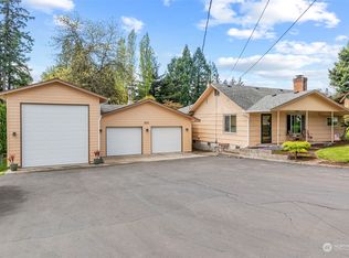320 Nevada Dr, Longview, WA 98632