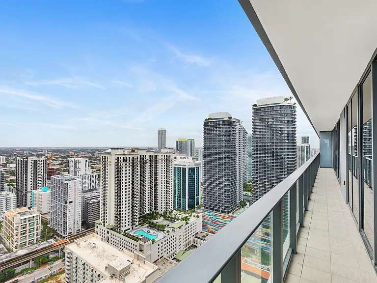 1000 Brickell Plz #3902 — Photo 48
