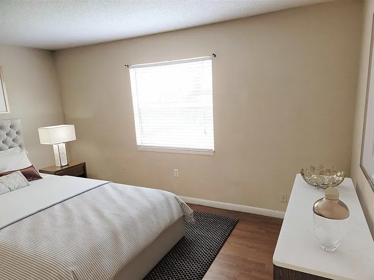 22786 Penny Loop — Photo 6
