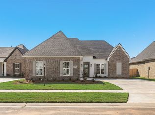 1360 Quincy Dr, Bossier City, LA 71111