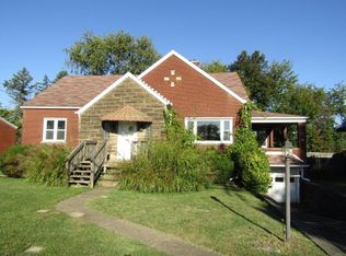 328 Commonwealth Ave, West Mifflin, PA 15122