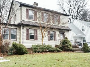 133 5th St, Edison, NJ 08837