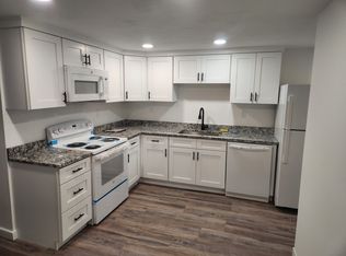 1&3 Bridle Path, Nashua, NH 03060