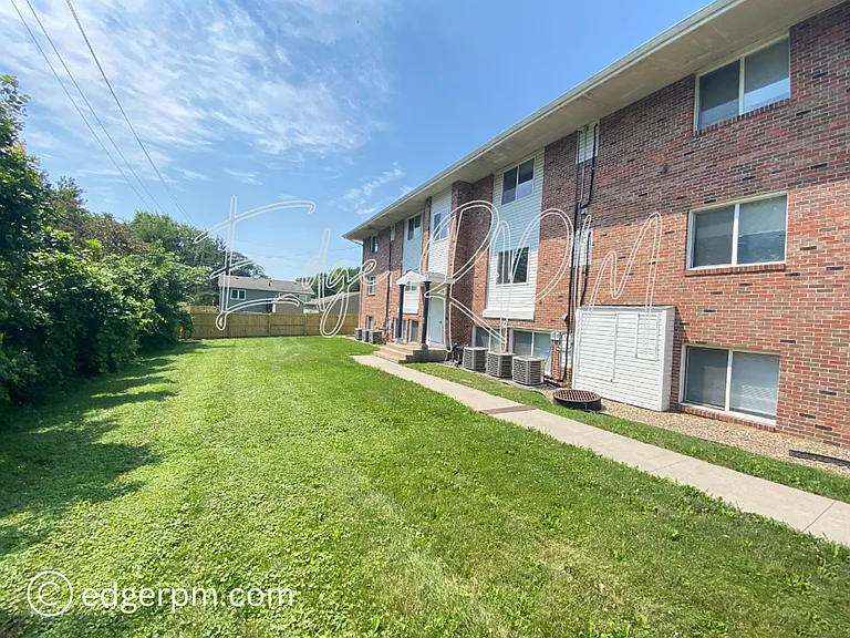 1115-1120 Doreen Ct — Photo 15