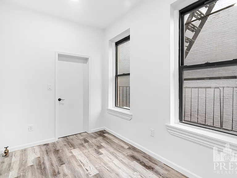 1471 1st Ave #2B — Photo 5