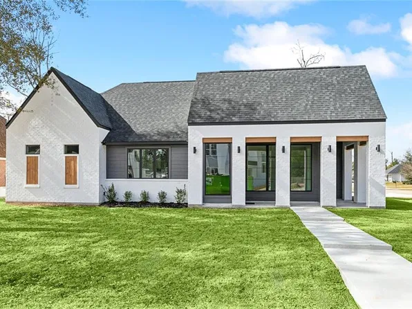 44352 Forbes Farm Dr, Hammond, LA 70403
