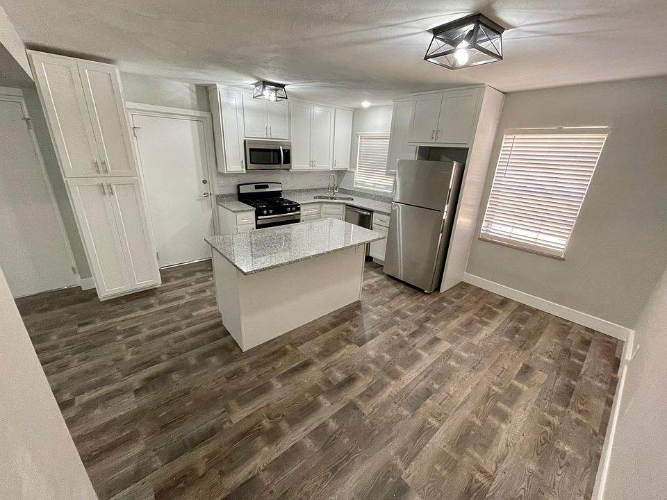 1st image of 5836 Sunshine Dr #2S
