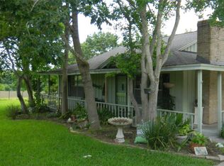 23892 Tri Lakes Rd, Montgomery, TX 77316